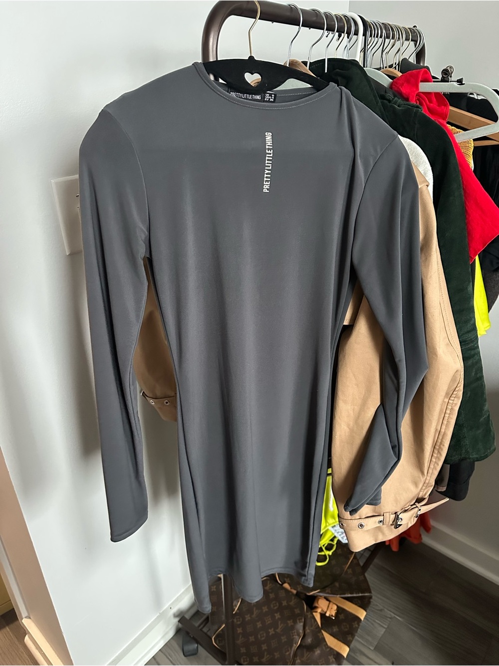 PrettyLittleThing Charcoal Grey Long Sleeve Bodycon Dress